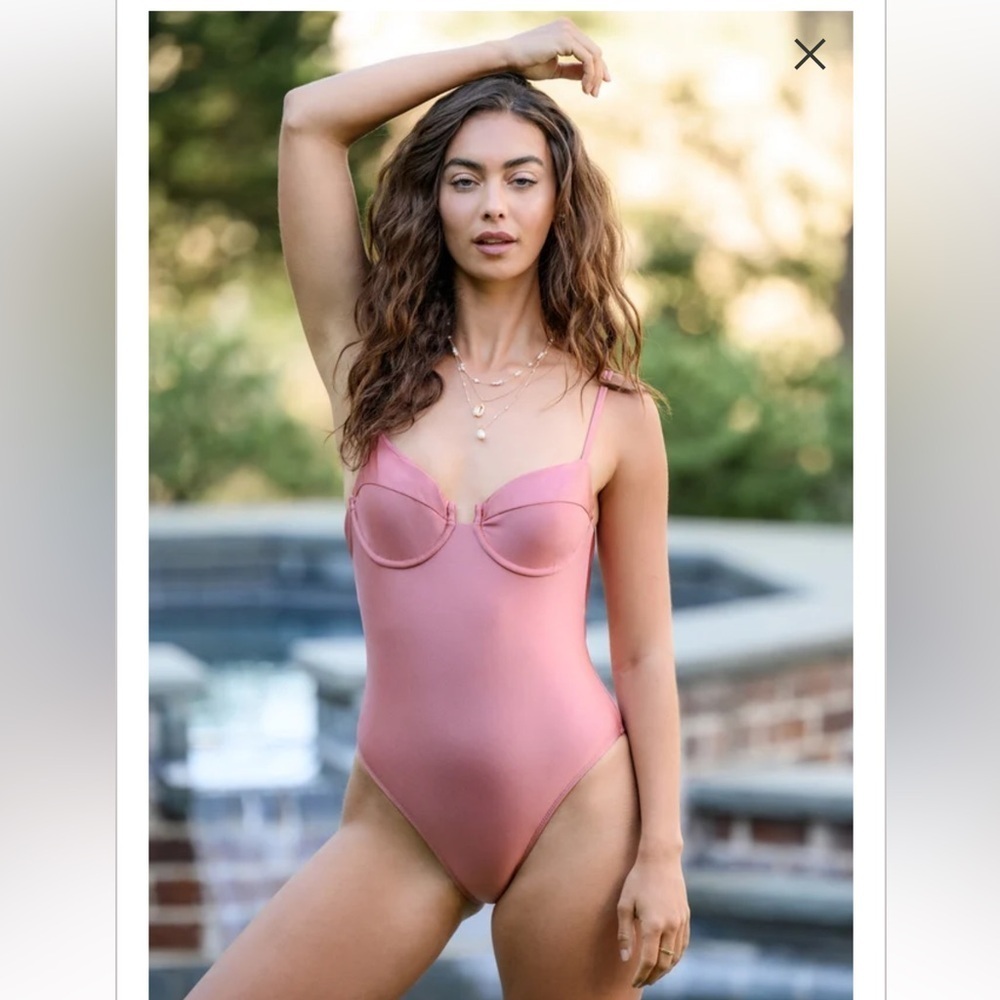 New with tags altard state summer solstice underwire swimsuit